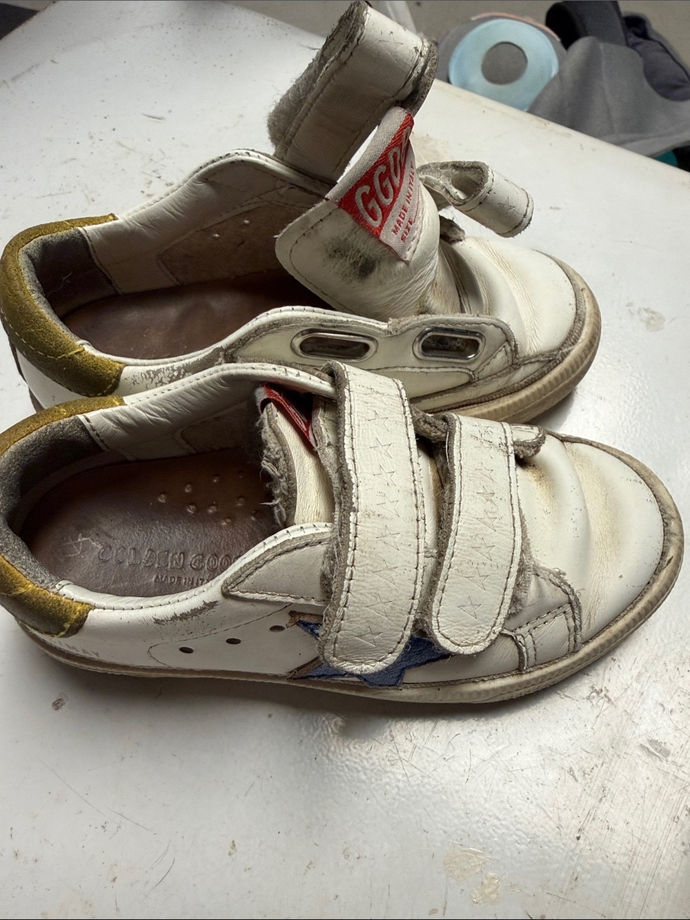 Golden Goose Kids White Leather Sneaker with Blue Star and Gold Heel
